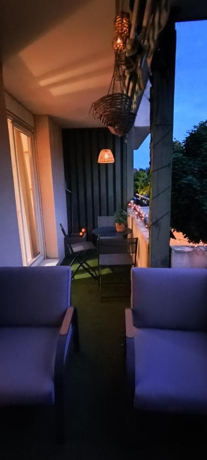 Stylish 1-Bedroom Flat With Beautiful Terrace , For A Cosy Retreat Štrasburk Exteriér fotografie